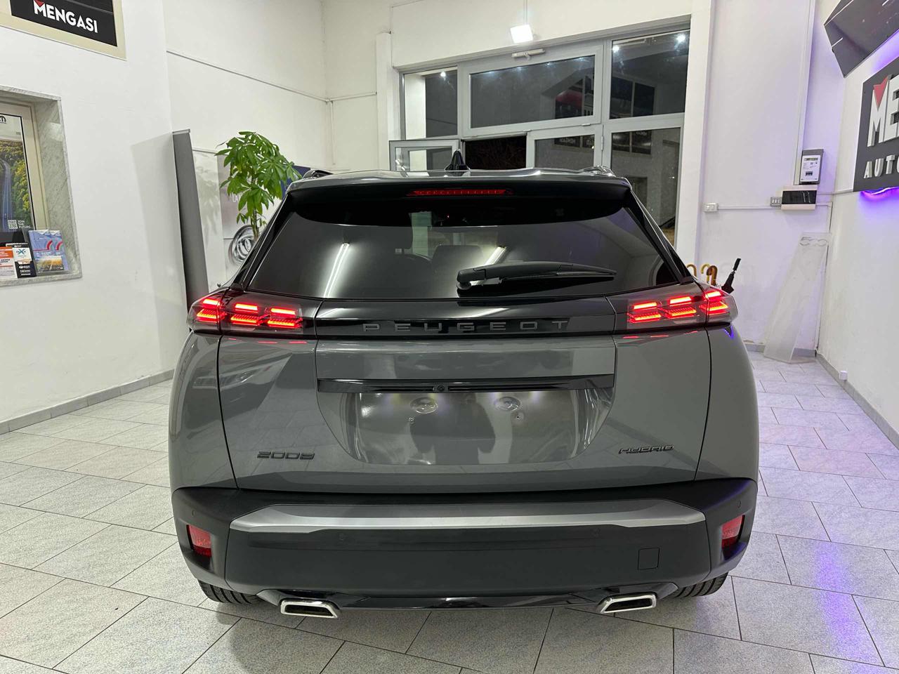 PEUGEOT 2008 Allure Hybrid 145 e-DCS6 - 9