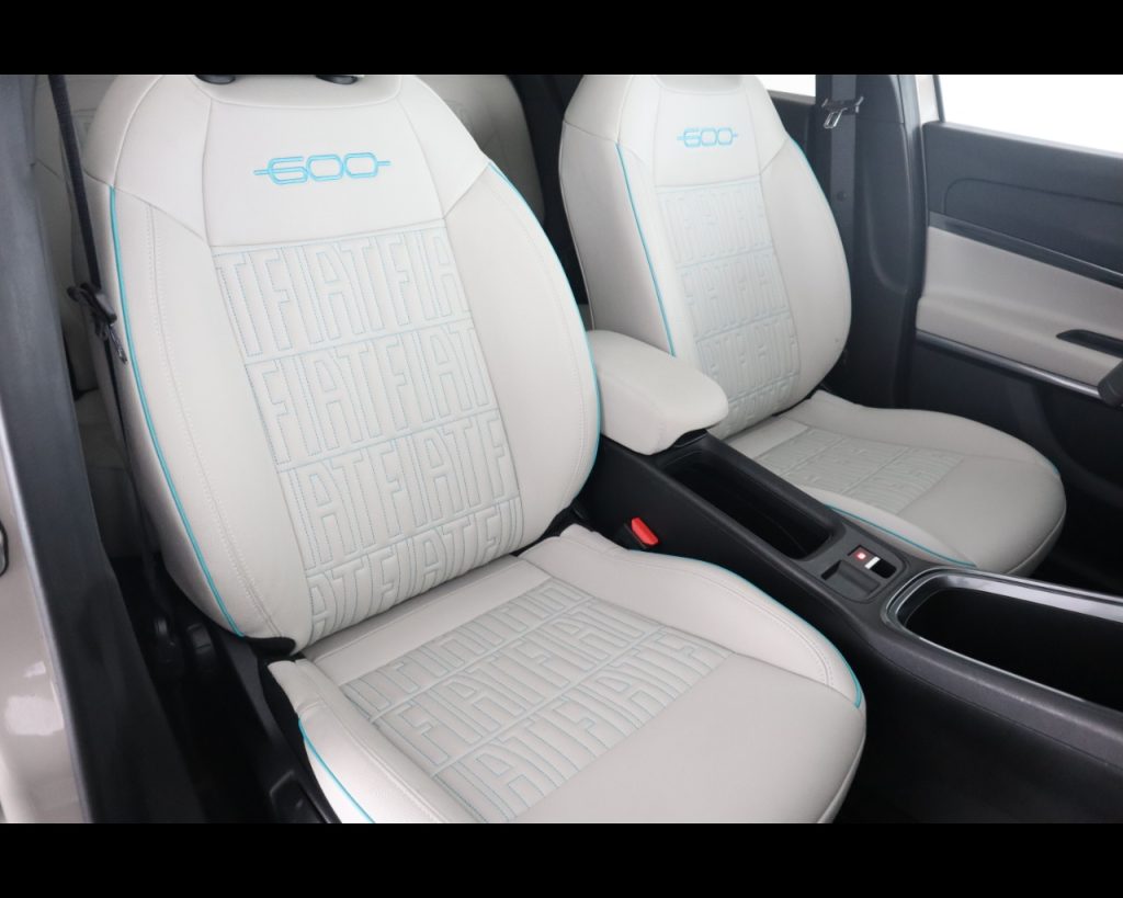 FIAT 600 IV 2023 -  1.2 hybrid La Prima 110cv auto - 17