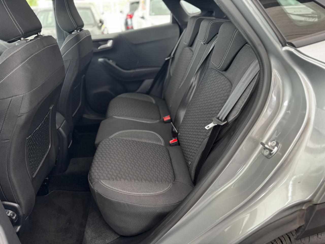 FORD Puma 1.0 EcoBoost Hybrid 125cv Titanium - 10