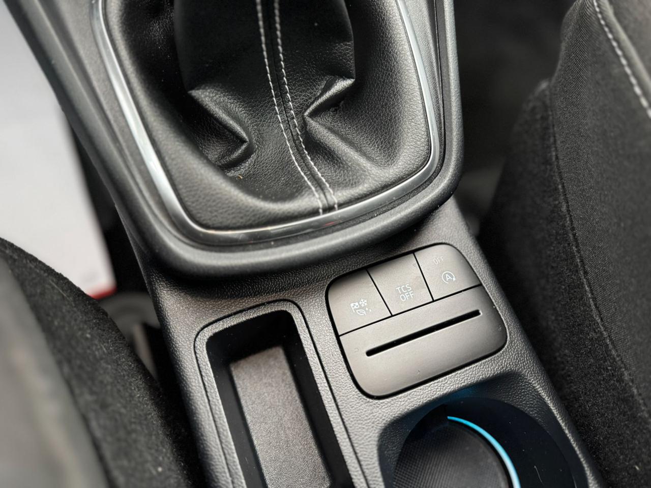 FORD Puma 1.0 EcoBoost Hybrid 125cv Titanium - 25