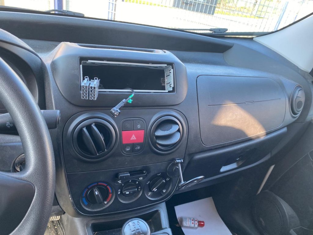 MINI One 1.4 16V *NELLO STATO IN CUI SI TROVA - 17