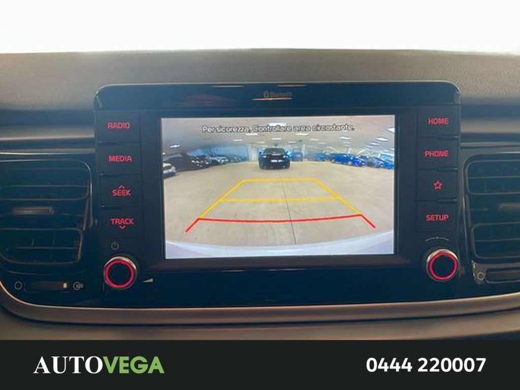 KIA Rio 1.2 evolution gpl 82cv - 17