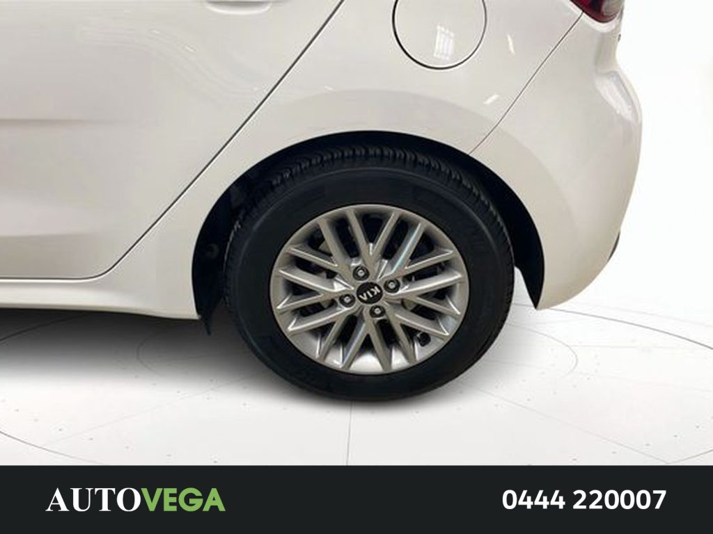 KIA Rio 1.2 evolution gpl 82cv - 22