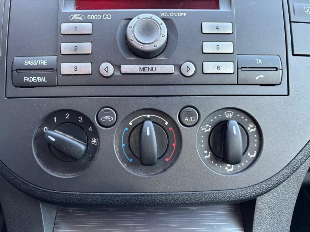 FORD C-Max PLUS 1.6 TDCi 90 CV - 12