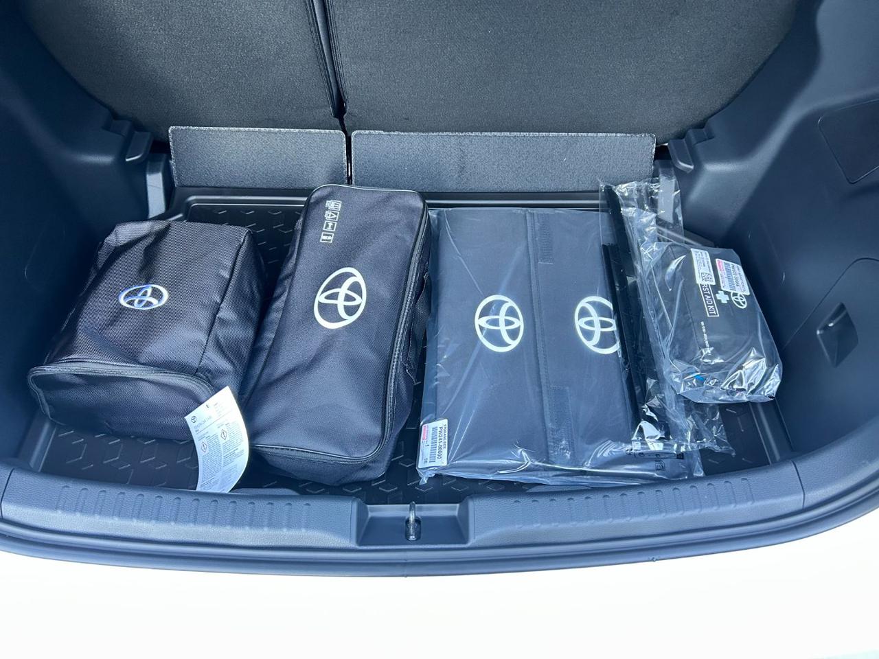 TOYOTA Yaris 1.5 Hybrid 5 porte Trend - 8