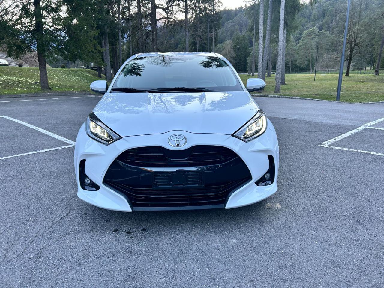 TOYOTA Yaris 1.5 Hybrid 5 porte Trend - 2