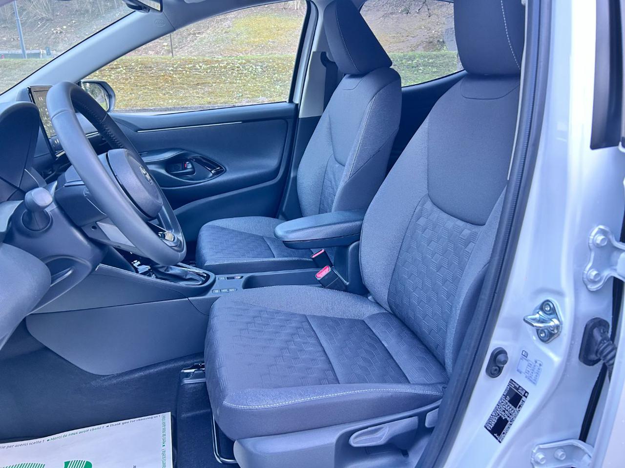 TOYOTA Yaris 1.5 Hybrid 5 porte Trend - 10