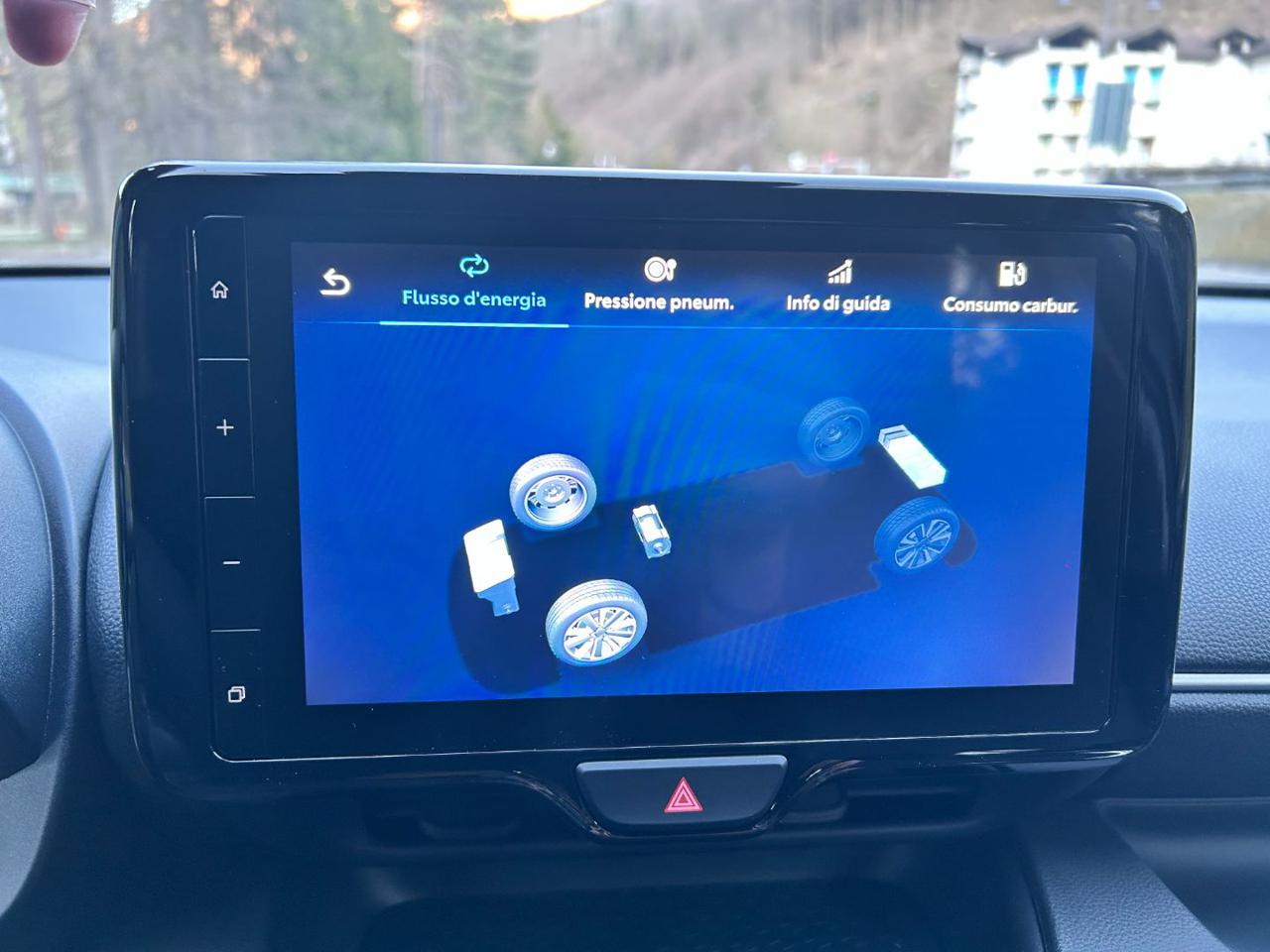 TOYOTA Yaris 1.5 Hybrid 5 porte Trend - 22