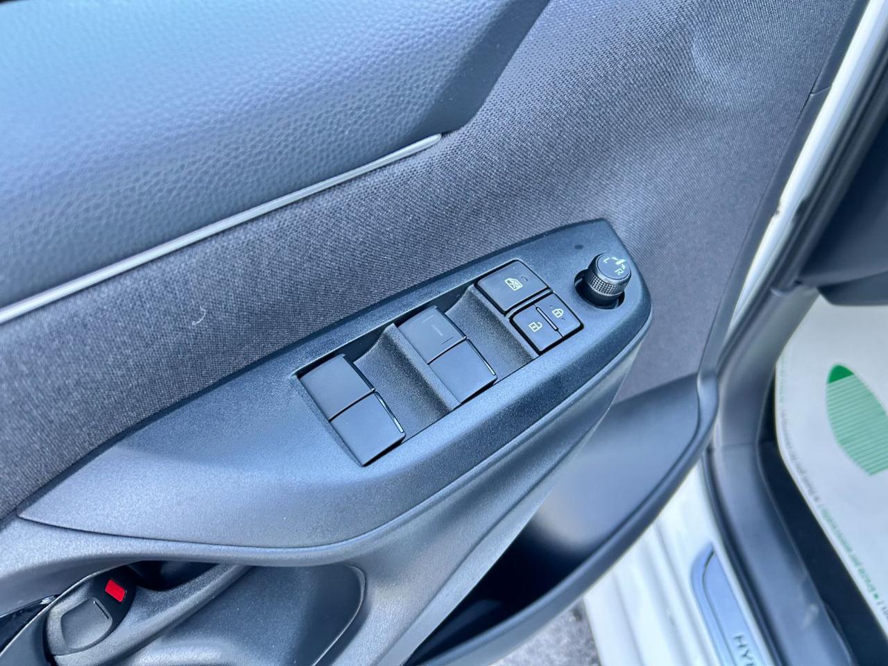 TOYOTA Yaris 1.5 Hybrid 5 porte Trend - 13