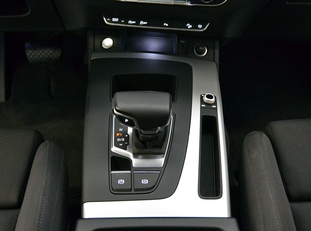 AUDI Q5 SPB 40 TDI quattro Stronic Business Advanced Iva** - 13