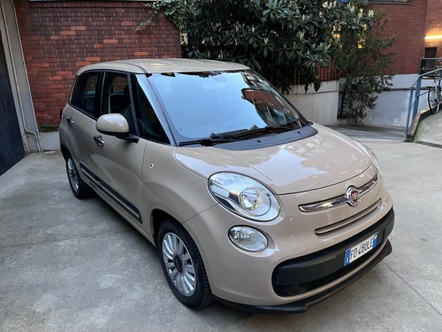 FIAT 500L Marrone pastello