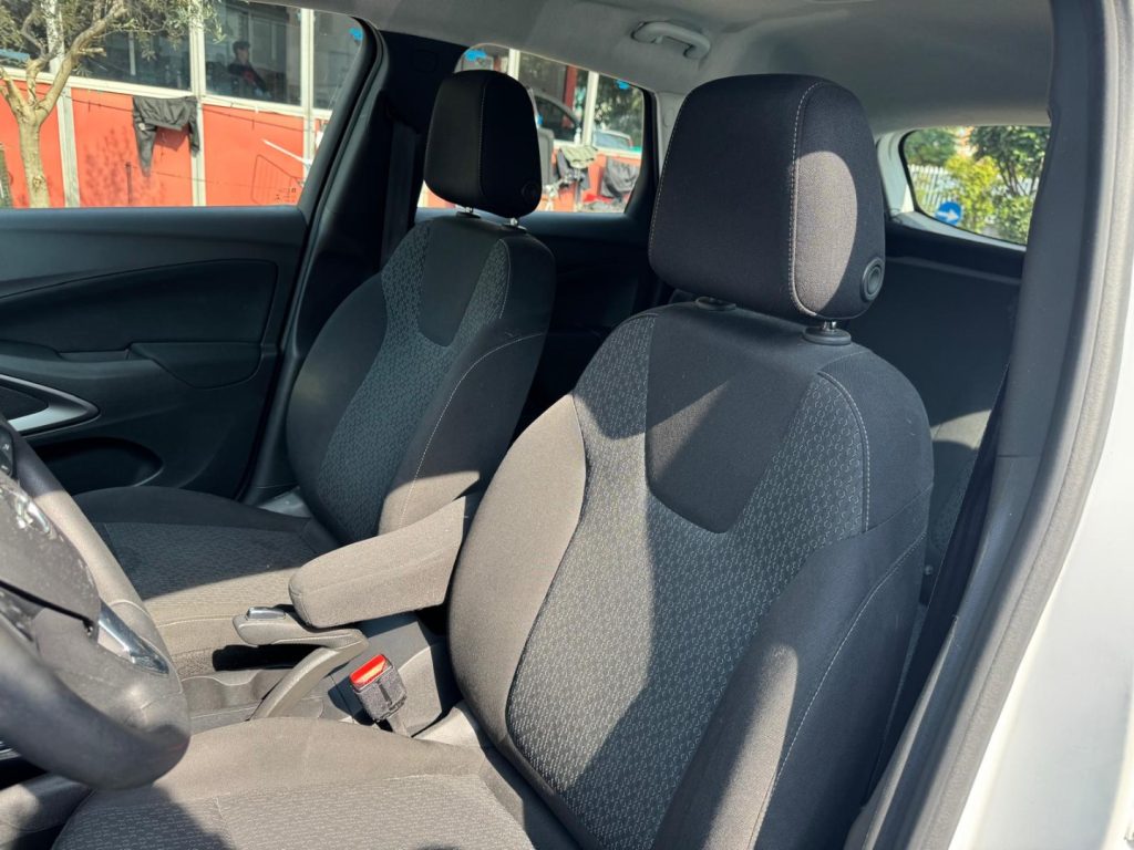 OPEL Crossland X 1.2 12V Advance - 17