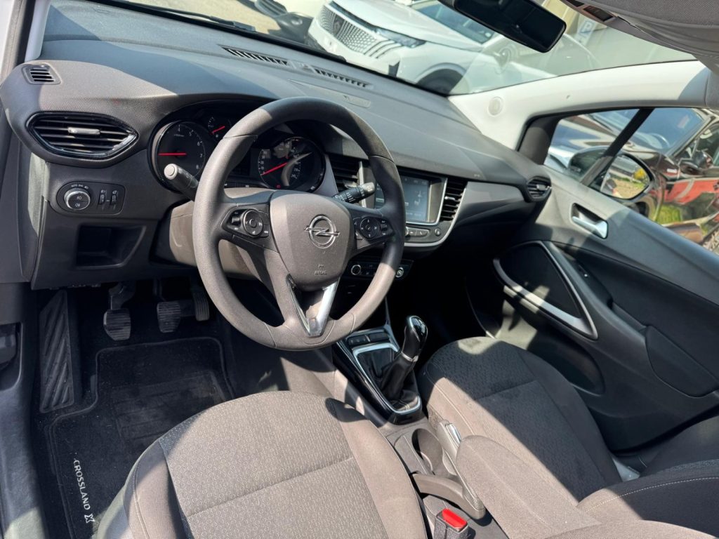 OPEL Crossland X 1.2 12V Advance - 18