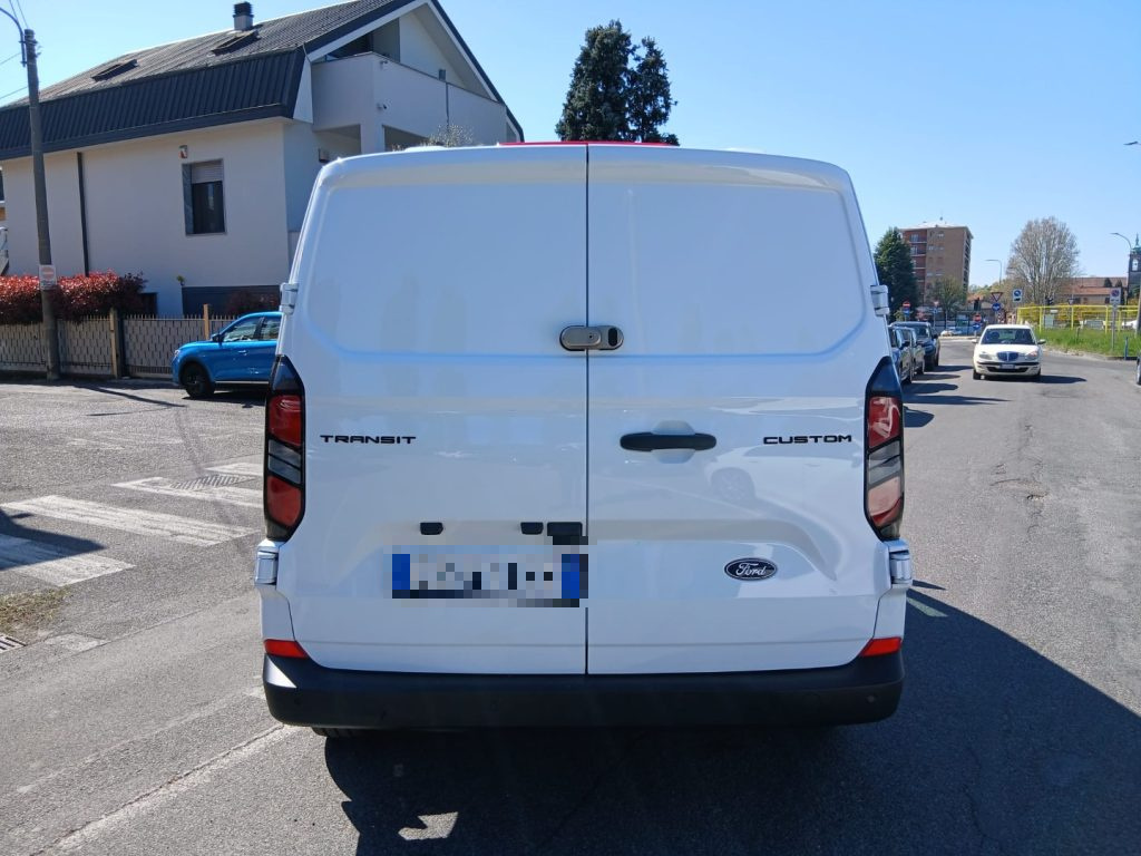 FORD Transit Custom 320 2.0 EcoBlue 136CV PC Furgone Trend - 9