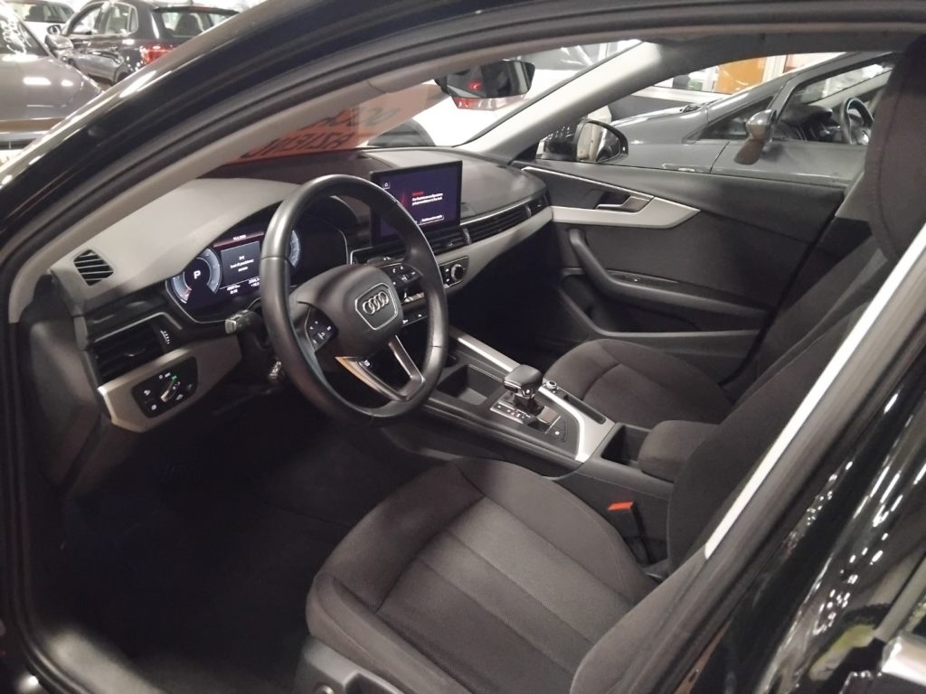 AUDI A4 Avant 35 TDI S tron. Business Advanced MHEV 163 HP - 15