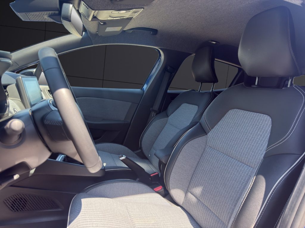 RENAULT Clio TCe 90 CV 5 porte Techno - 10