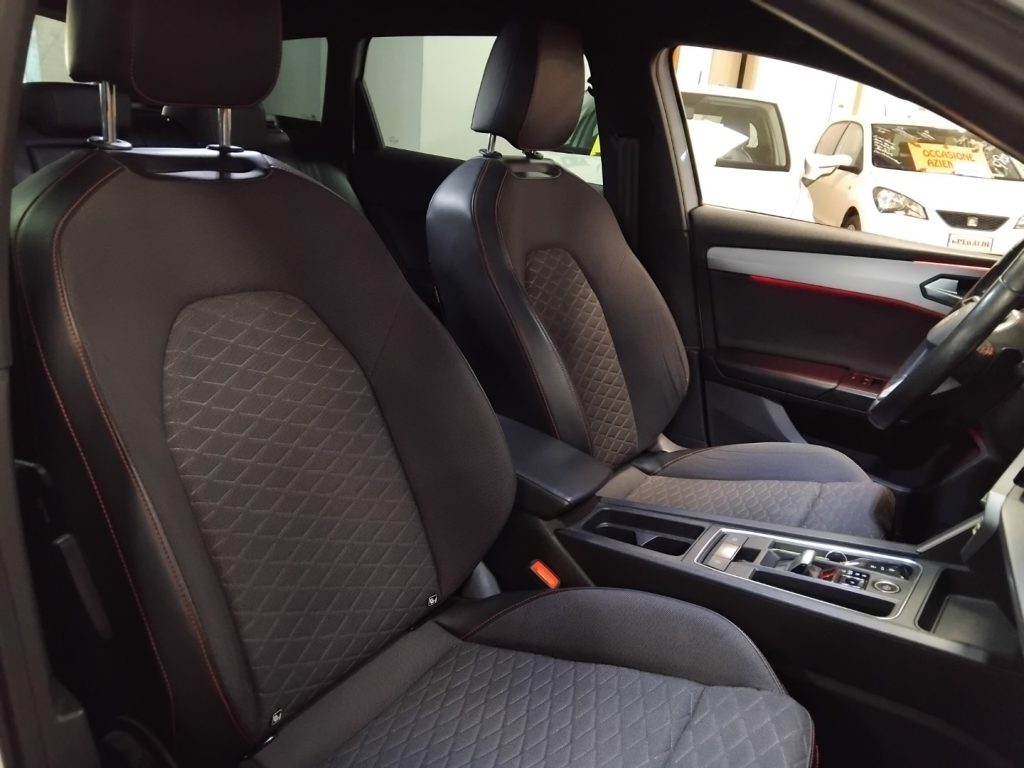 SEAT Leon Sportstourer 1.0 eTSI 110 CV DSG FR MHEV 18 - 14