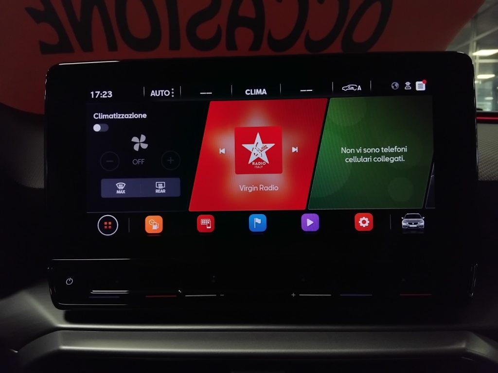 SEAT Leon Sportstourer 1.0 eTSI 110 CV DSG FR MHEV 18 - 21