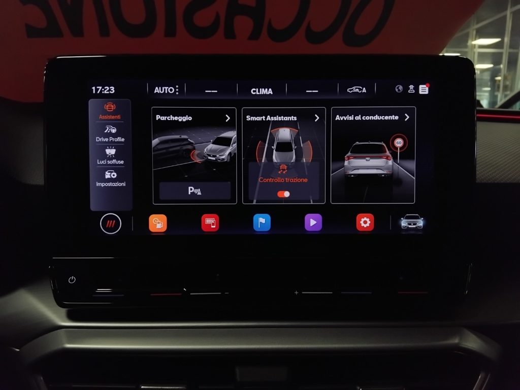 SEAT Leon Sportstourer 1.0 eTSI 110 CV DSG FR MHEV 18 - 28