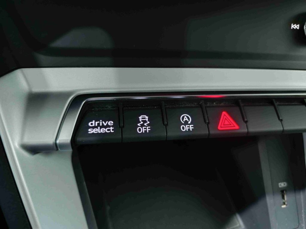 AUDI Q3 SPB 35 TDI S tronic - 21