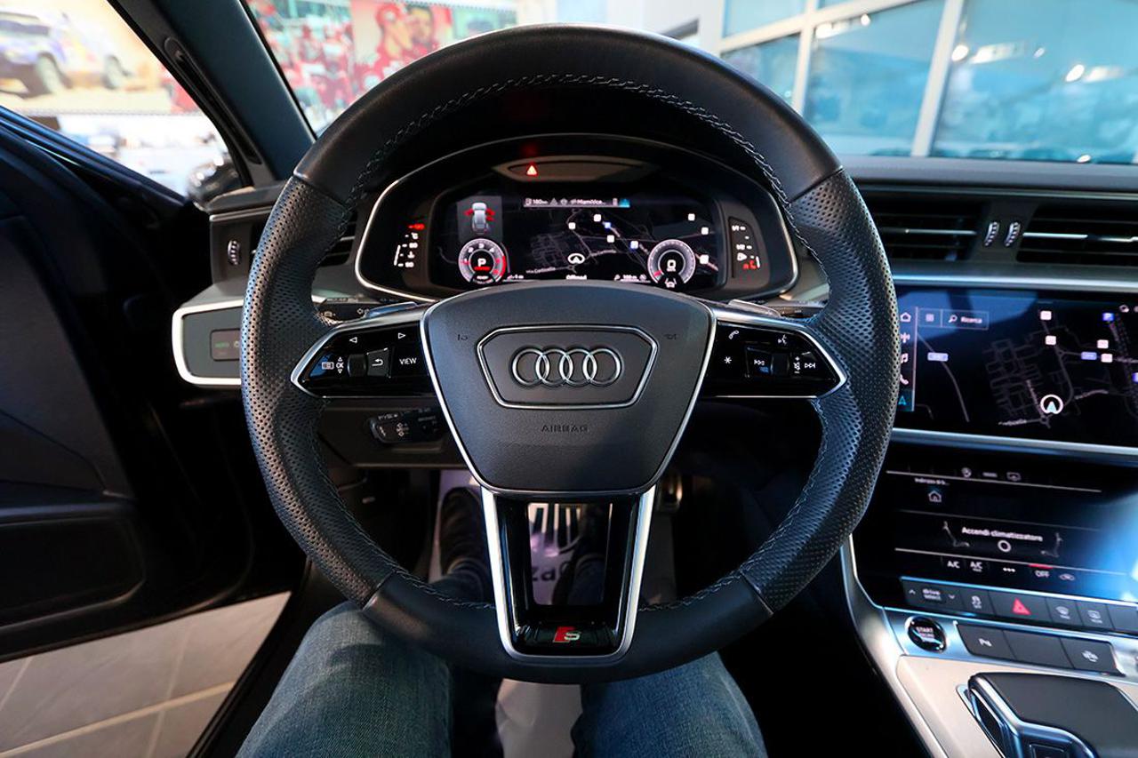 AUDI A6 40 TDI Avant Quattro ultra S-Tronic S-Line - 26