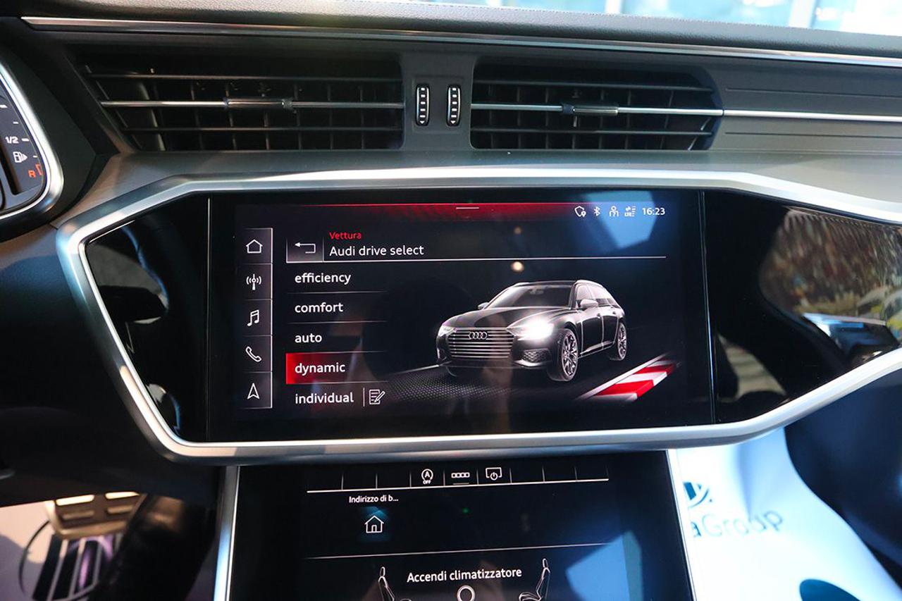 AUDI A6 40 TDI Avant Quattro ultra S-Tronic S-Line - 32