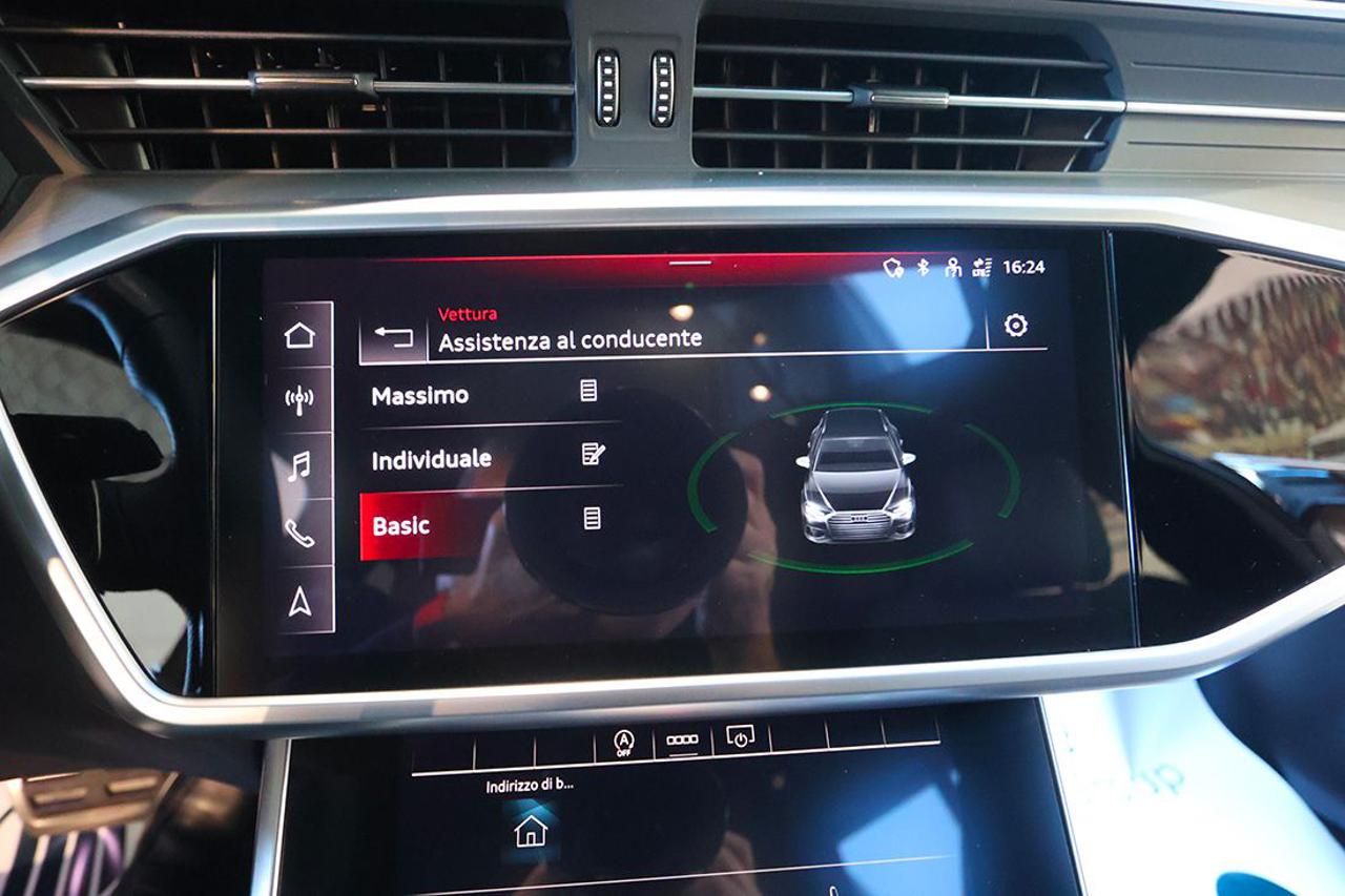 AUDI A6 40 TDI Avant Quattro ultra S-Tronic S-Line - 34
