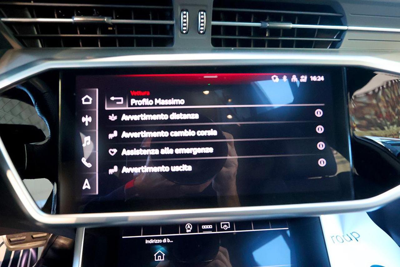 AUDI A6 40 TDI Avant Quattro ultra S-Tronic S-Line - 33