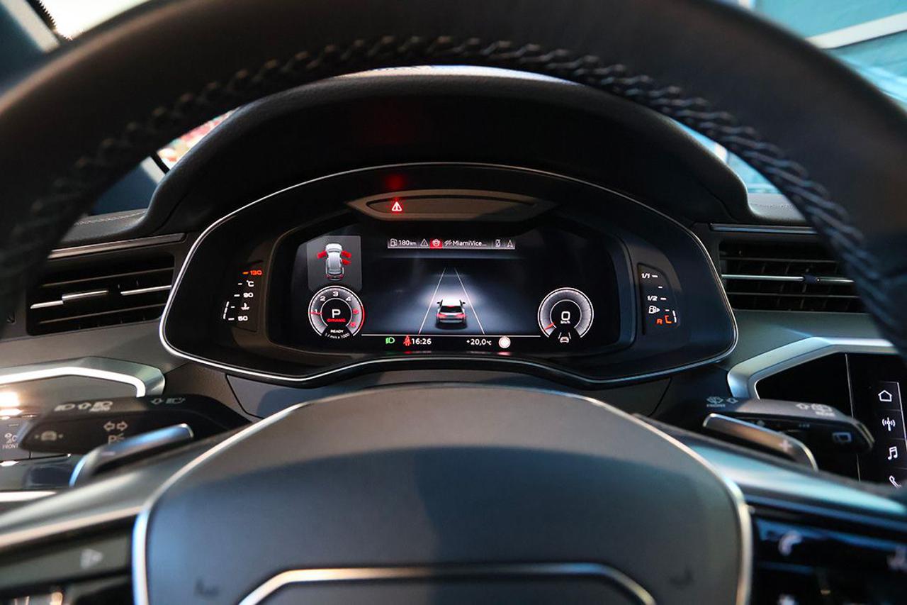 AUDI A6 40 TDI Avant Quattro ultra S-Tronic S-Line - 36