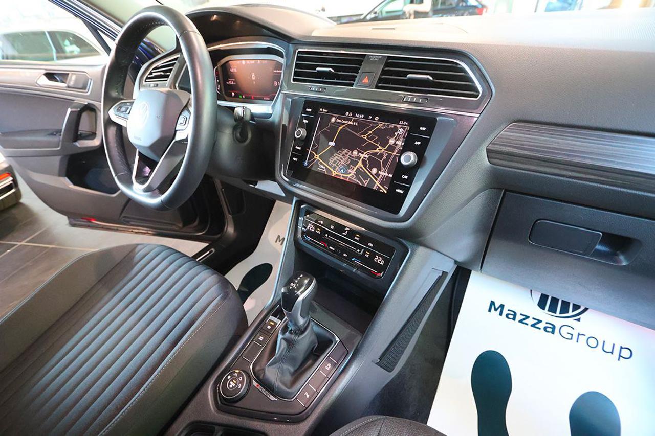 VOLKSWAGEN Tiguan Allspace 2.0 TDI SCR DSG 4Motion Life - 39