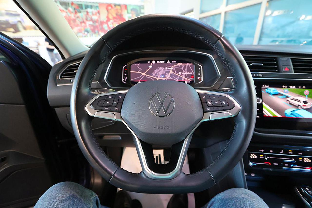 VOLKSWAGEN Tiguan Allspace 2.0 TDI SCR DSG 4Motion Life - 23