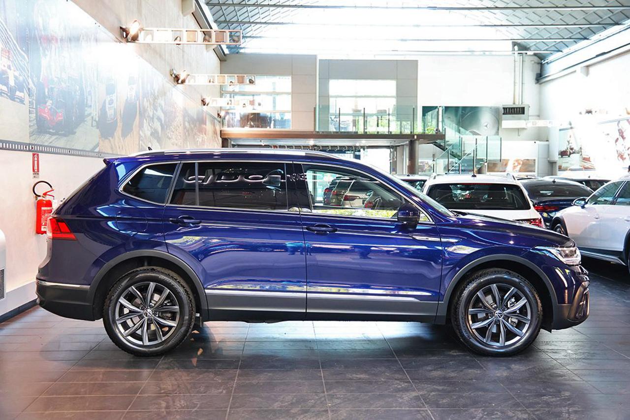 VOLKSWAGEN Tiguan Allspace 2.0 TDI SCR DSG 4Motion Life - 2