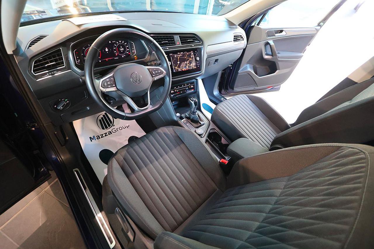 VOLKSWAGEN Tiguan Allspace 2.0 TDI SCR DSG 4Motion Life - 15