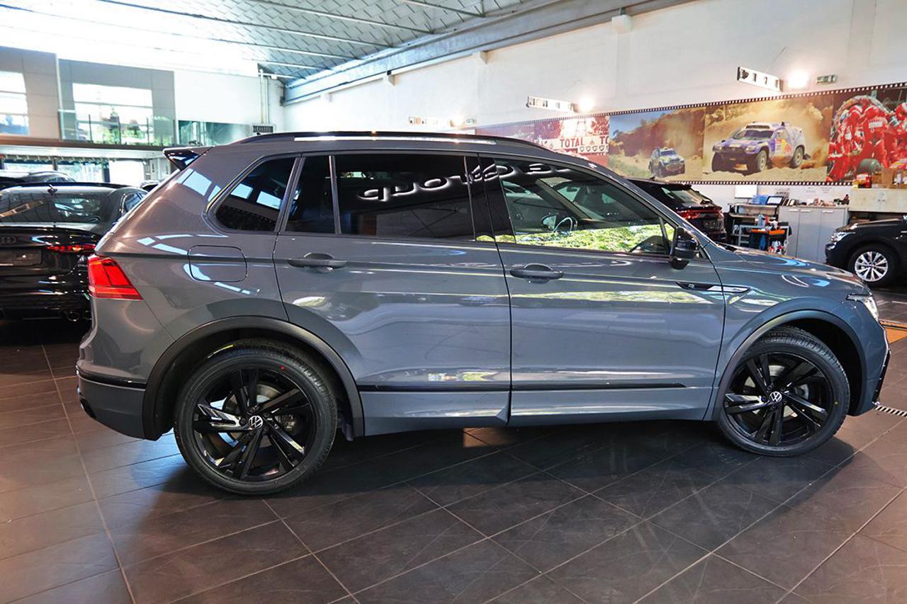 VOLKSWAGEN Tiguan 2.0 TDI 150cv SCR DSG R-Line - 9