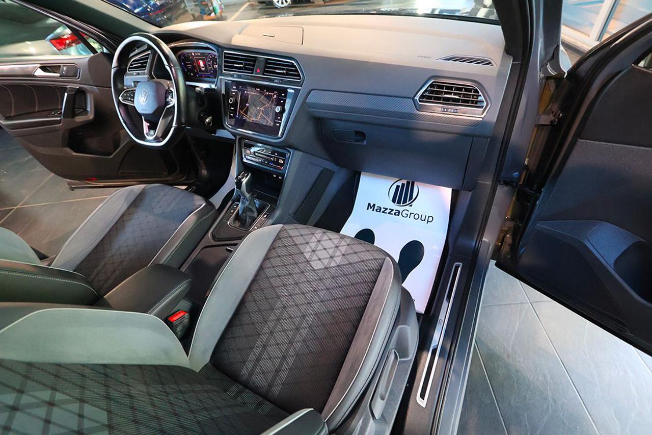 VOLKSWAGEN Tiguan 2.0 TDI 150cv SCR DSG R-Line - 14