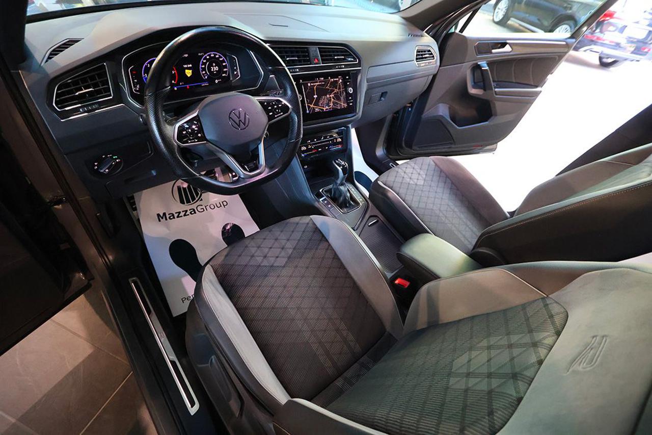 VOLKSWAGEN Tiguan 2.0 TDI 150cv SCR DSG R-Line - 12