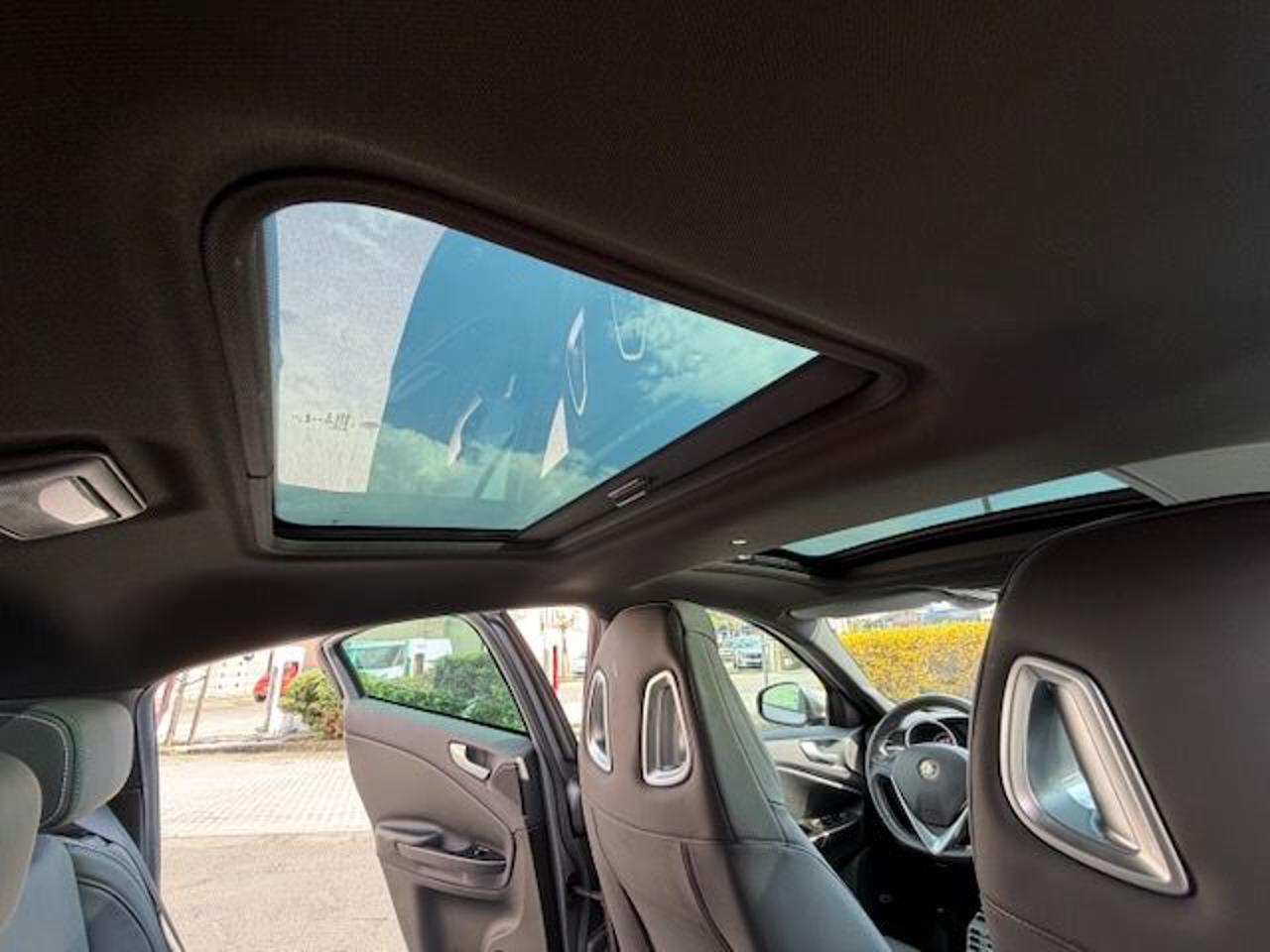 ALFA ROMEO Giulietta 1750 Turbo TCT Quadrifoglio Verde - 20