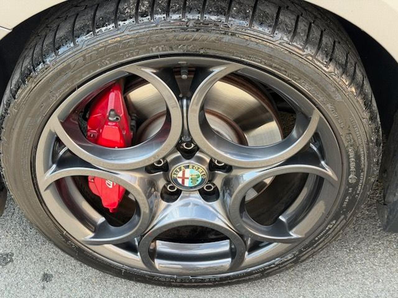 ALFA ROMEO Giulietta 1750 Turbo TCT Quadrifoglio Verde - 11