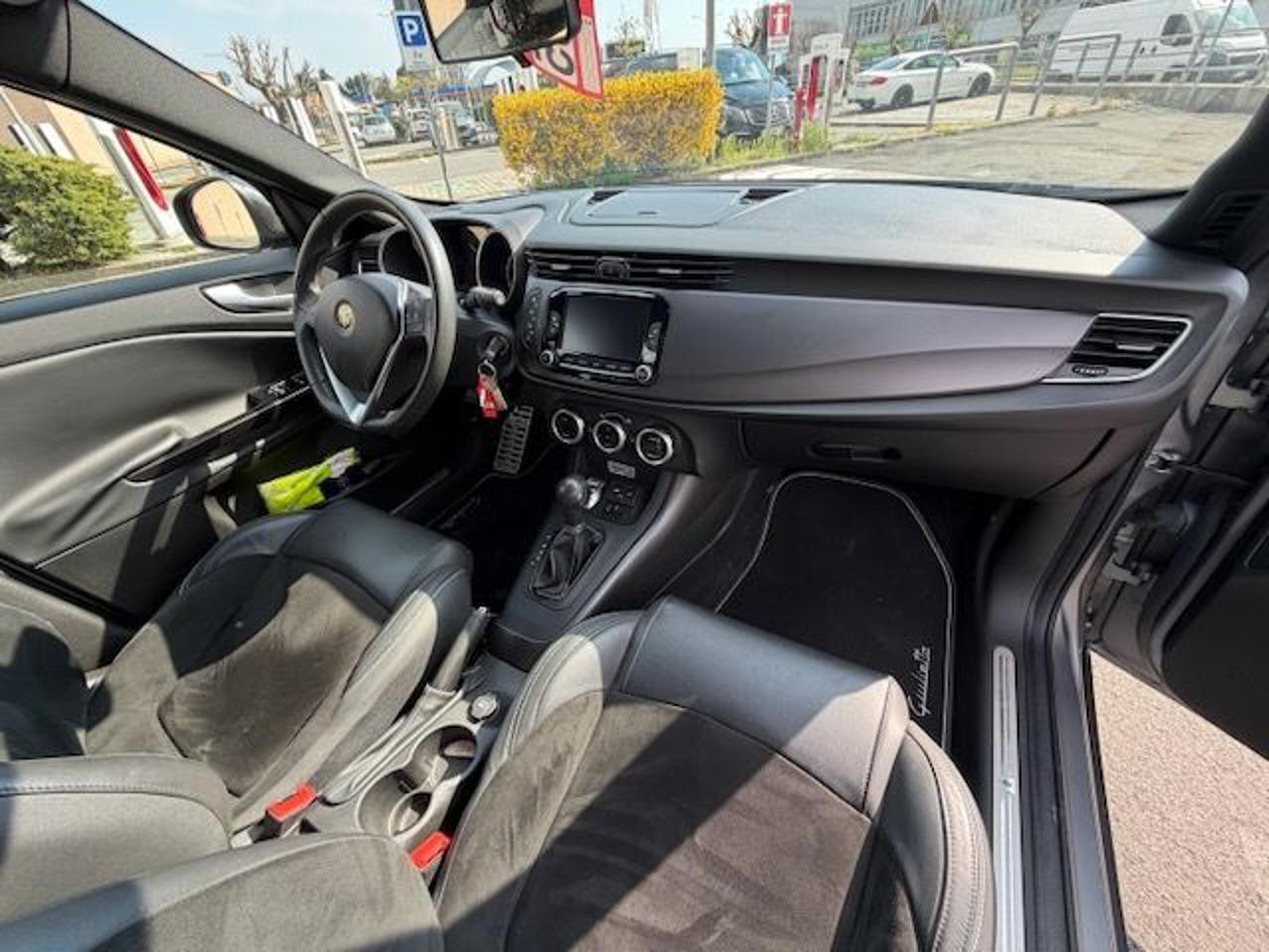 ALFA ROMEO Giulietta 1750 Turbo TCT Quadrifoglio Verde - 24