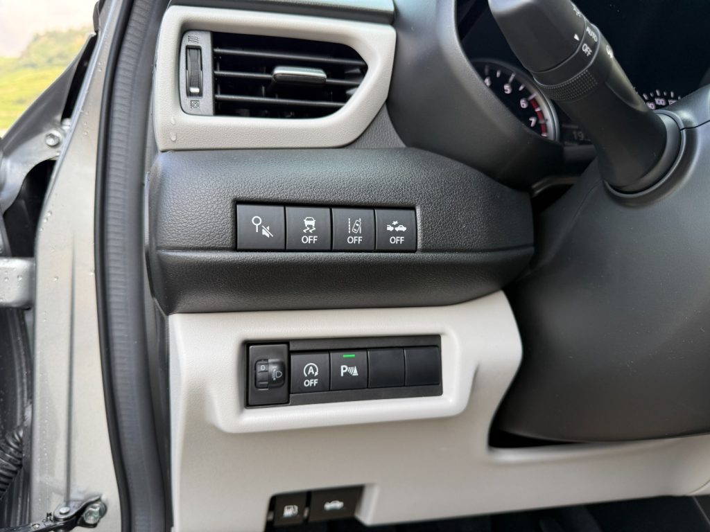 SUZUKI Swift 1.2 Hybrid 4WD AllGrip Top Navi DAB+ LED - 11
