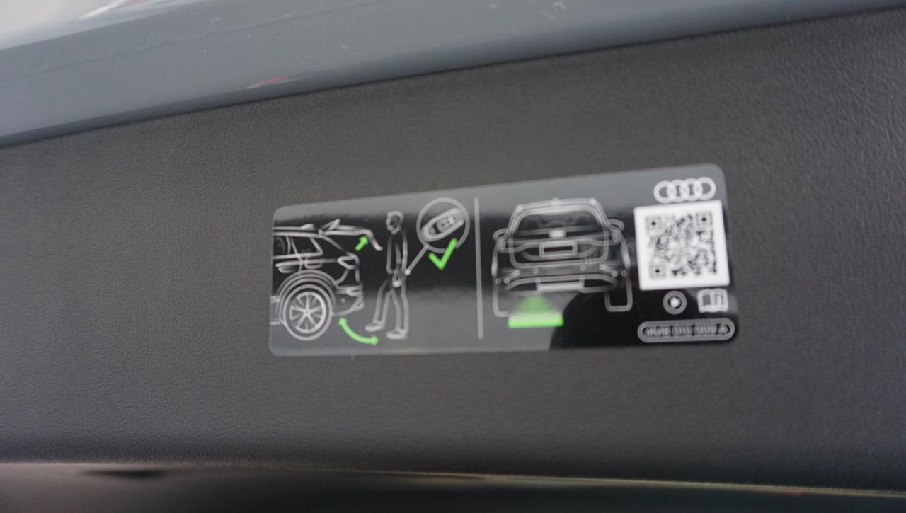 AUDI Q3 SPB TDI 110 kW S tronic S Line edition - 41