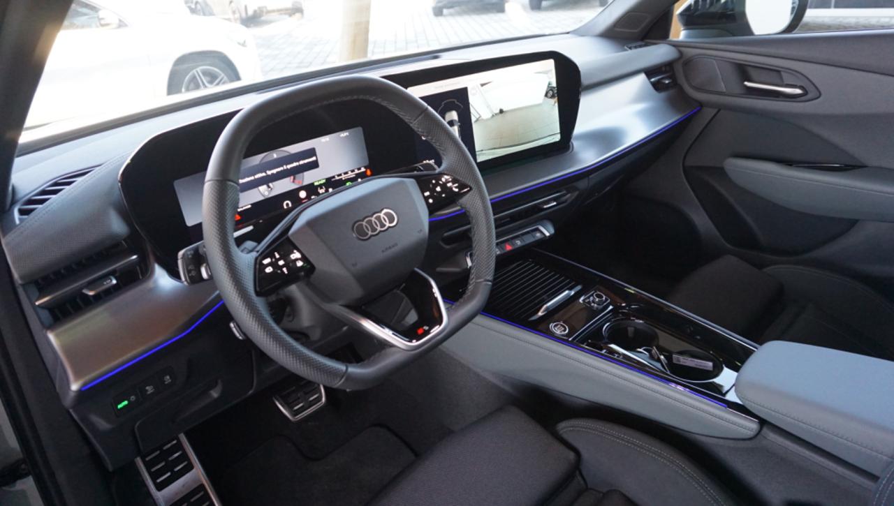 AUDI Q3 SPB TDI 110 kW S tronic S Line edition - 17