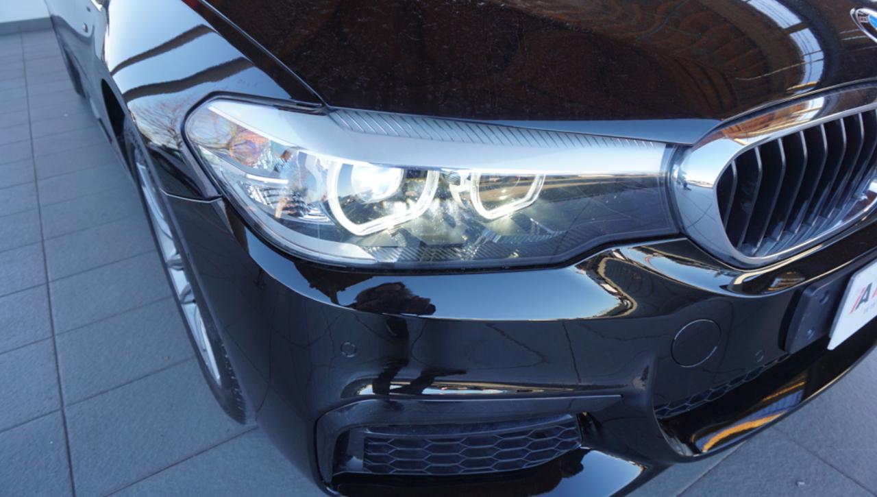 BMW 520 d xDrive Touring Msport - 9