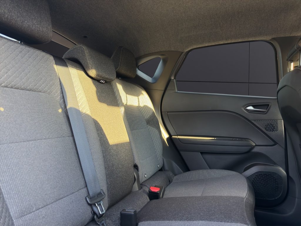 RENAULT Captur TCe 90 CV Techno - 20