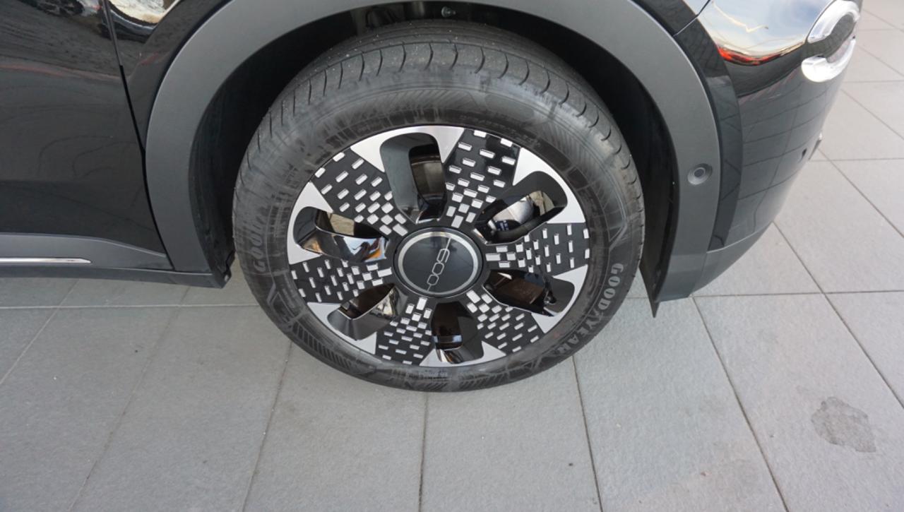 FIAT 600 Hybrid 100 CV DCT MHEV La Prima - 11