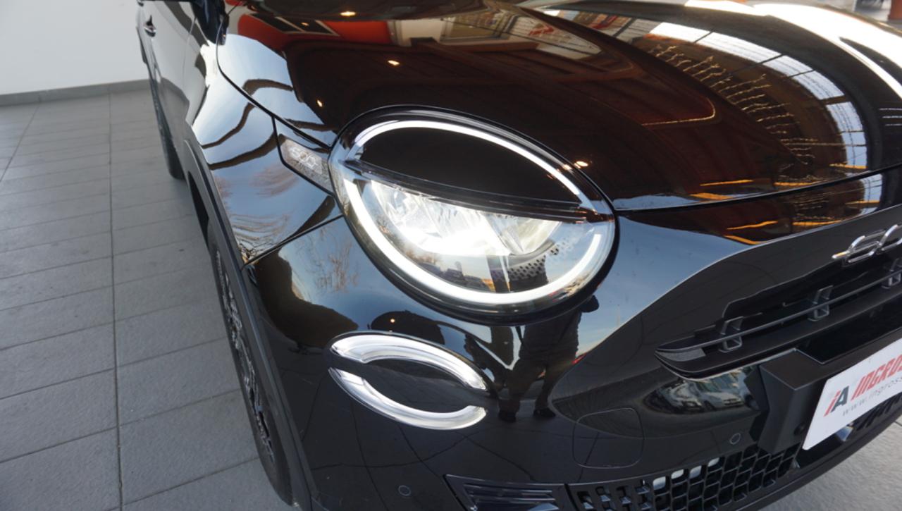 FIAT 600 Hybrid 100 CV DCT MHEV La Prima - 9