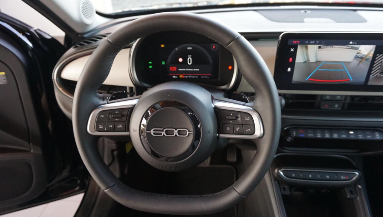 FIAT 600 Hybrid 100 CV DCT MHEV La Prima - 18