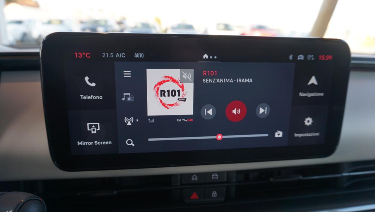 FIAT 600 Hybrid 100 CV DCT MHEV La Prima - 24