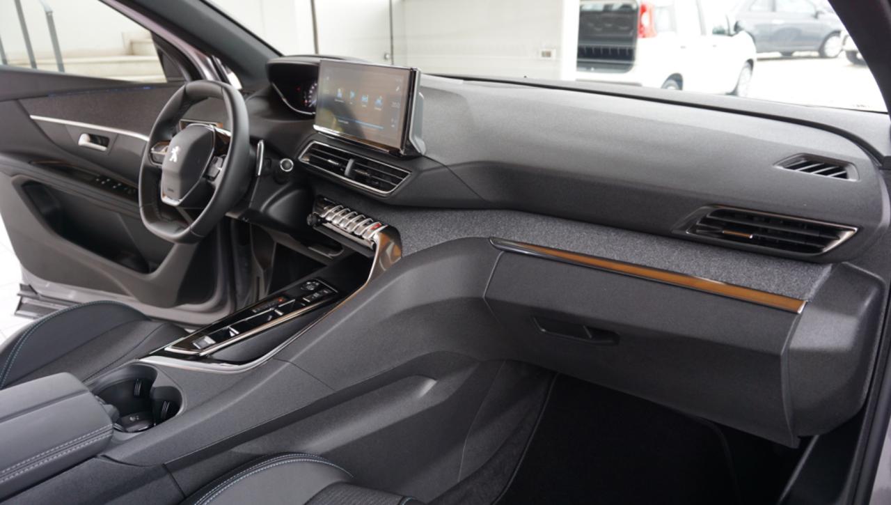 PEUGEOT 3008 BlueHDi 130 S&S EAT8 Allure Pack - 40