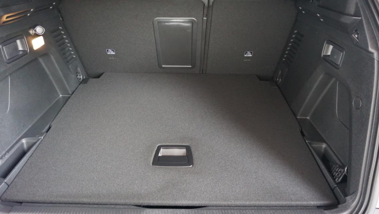 PEUGEOT 3008 BlueHDi 130 S&S EAT8 Allure Pack - 36